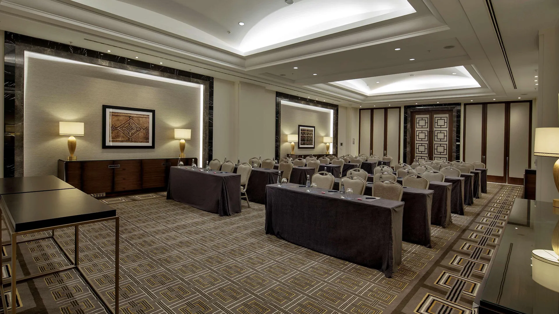 Hotel Hilton Istanbul Bomonti 5*,  Turecko