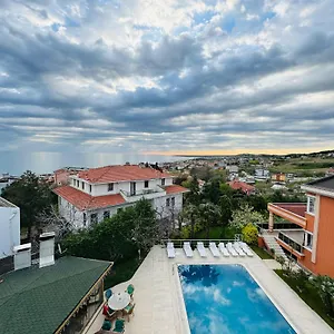  Hotel Istanbul Airport Treekos