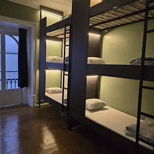 happy-reception-bairro-alto.hotels-lisbon-portugal.com/